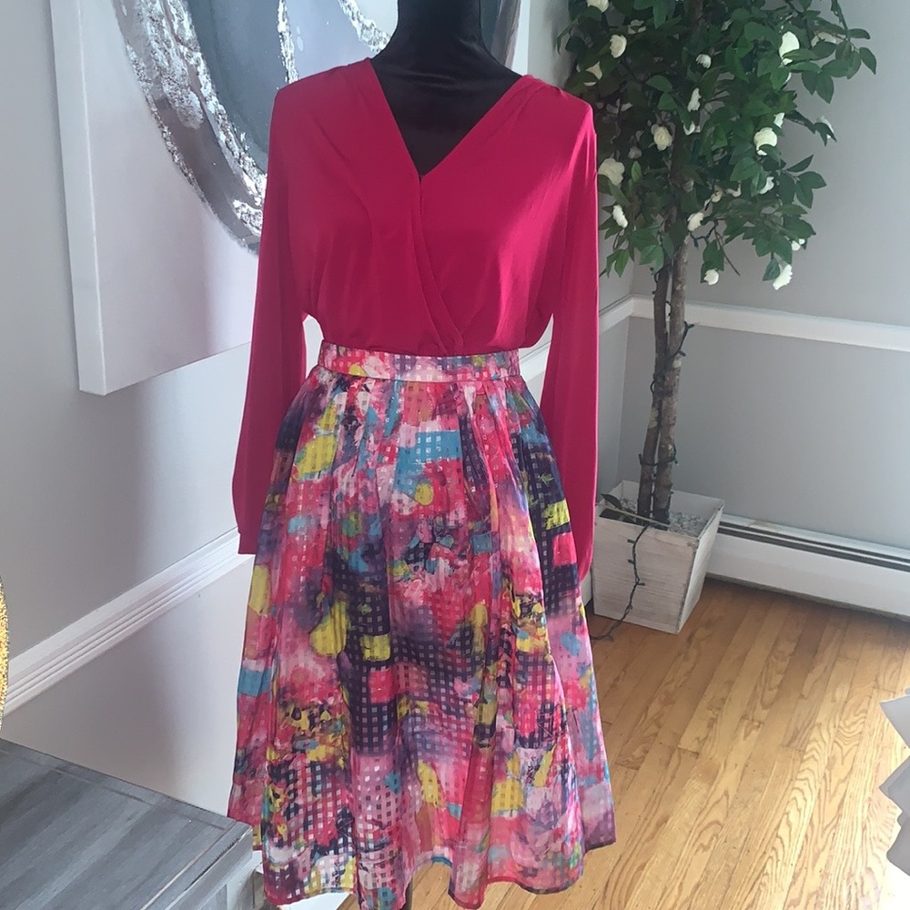 NWOT Pink 🌸🌸🌺Colorful Pattern Maxi Skirt - Picture 6 of 10